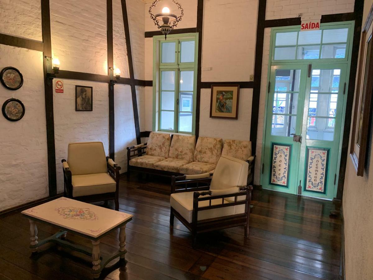 赫尔曼酒店 布卢梅瑙 外观 照片